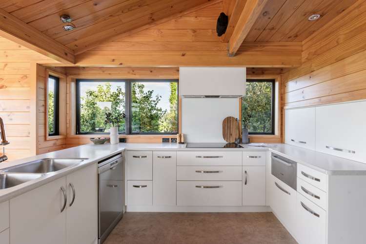 1202 Victoria Street Whitiora_9