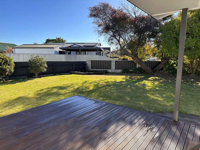1 Perry Crescent Greenmeadows_1