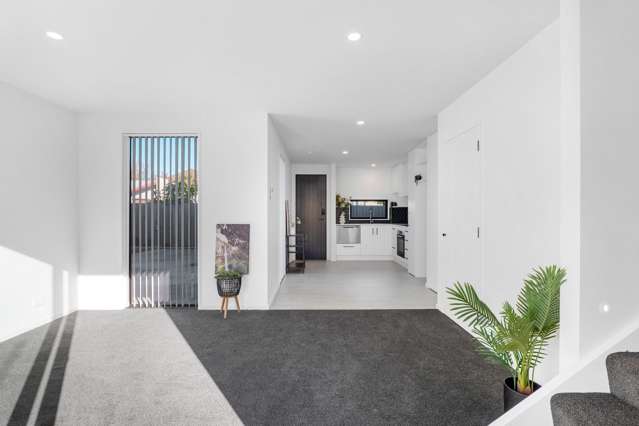 3/8 Antrim Street Sydenham_1