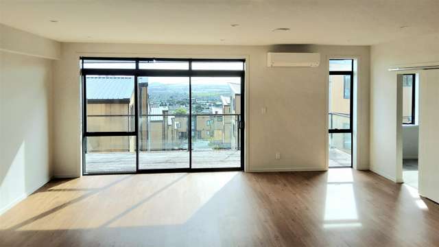 17 Timo Way Flat Bush_2