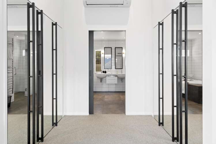 5a Galway Court Queenstown_11