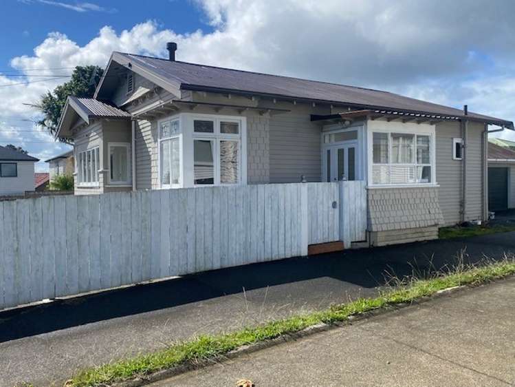 Houses for rent in New Lynn, Waitakere City