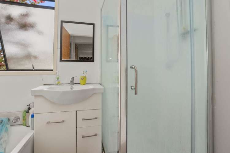 53 Meadowood Drive Unsworth Heights_13