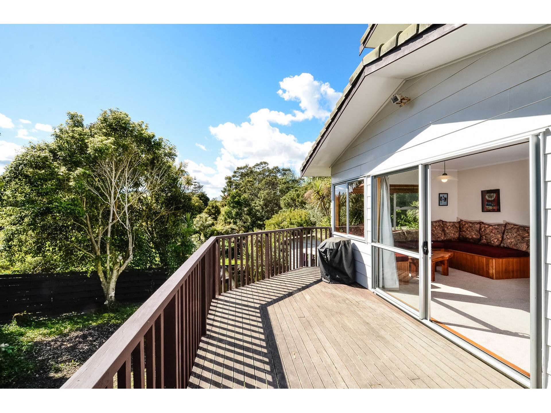 20 Finlow Drive Te Atatu South_0