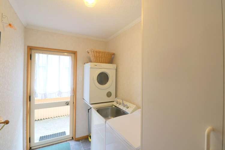 69b Clifton Street Windsor_19