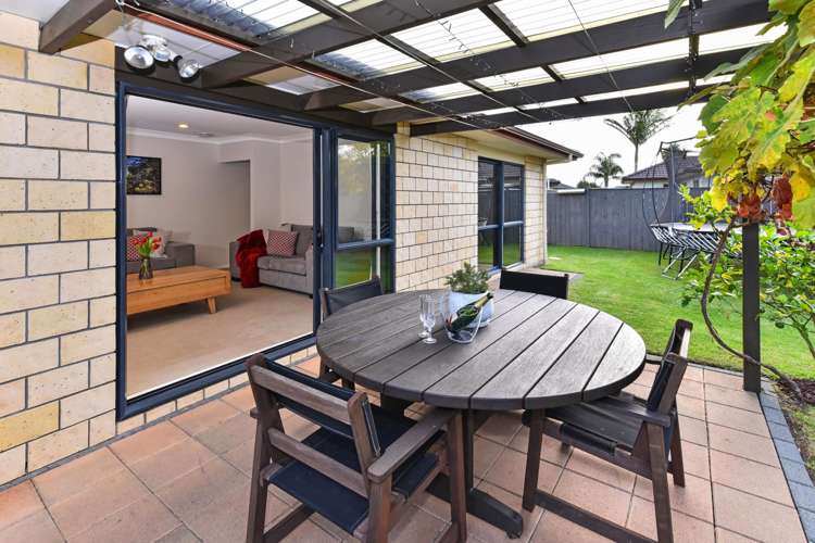 3 Belfry Place Wattle Downs_18