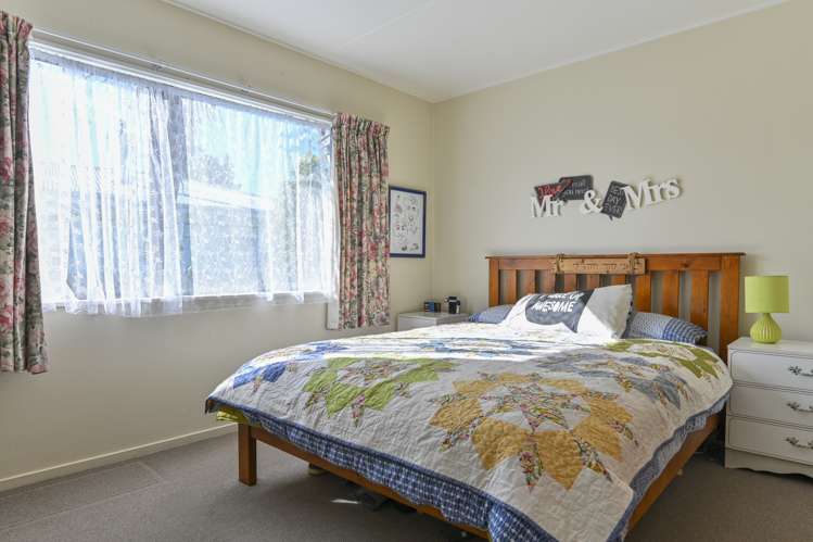 1304 Jubilee Street Mayfair_14