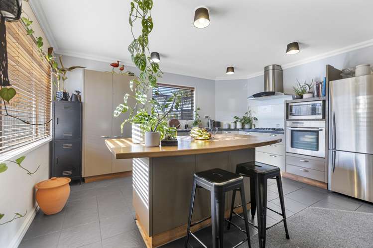 65 Mangati Road Bell Block_14