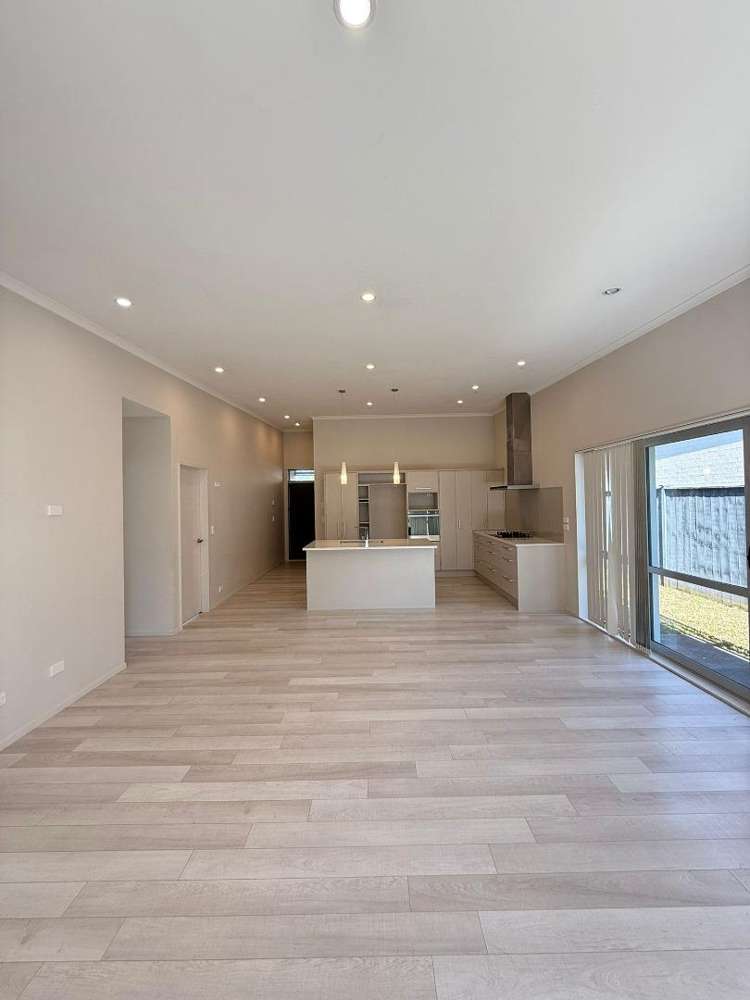 67 Costa Viva Crescent 1694_4