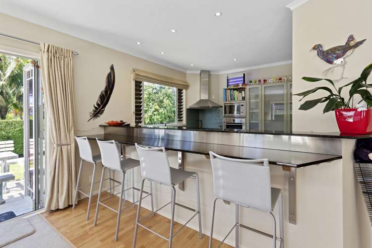 205a Hurstmere Road Takapuna_13