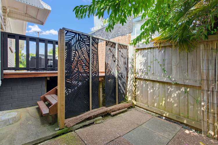 1B Pleasant Road Glen Eden_24