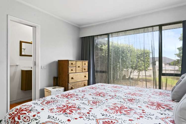 2 Hinekura Avenue Taupo_13