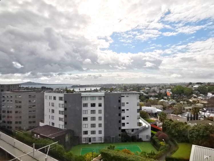 A715/176 Broadway Newmarket_2