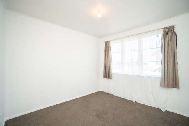 1/58 Weld Street Feilding_3