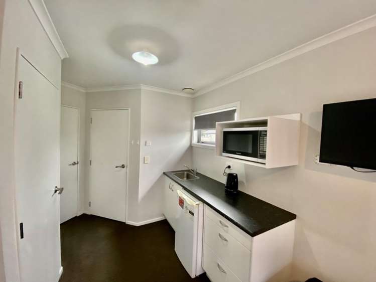 4d/44 Lorne Street 10463_4