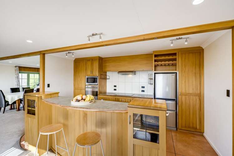 3641 State Highway 50 Maraekakaho_19