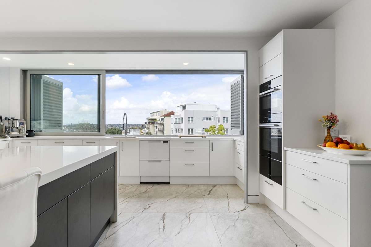 19E St Stephens Avenue_4
