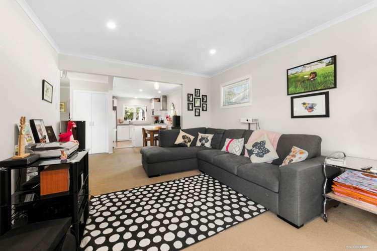 23 Roby Street Te Atatu Peninsula_8