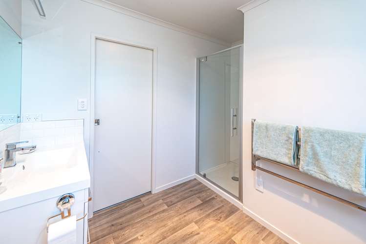 20 Magnolia Crescent Tawhero_14