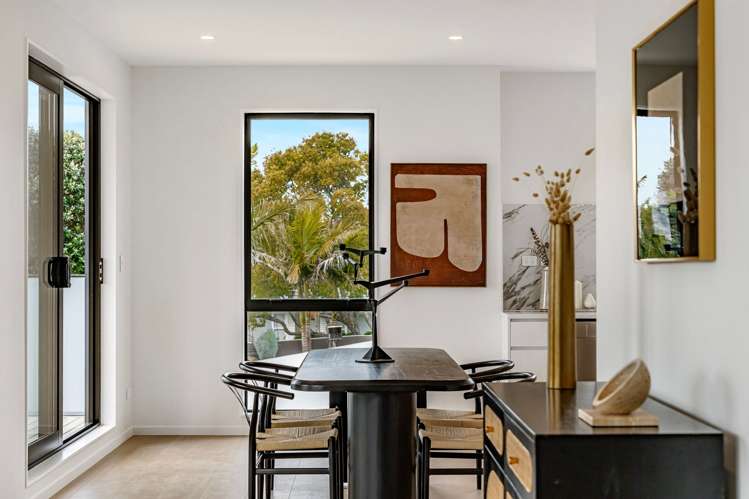 5A Godfrey Place Kohimarama_9