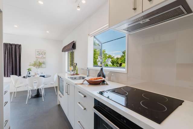 Overseas Owners Say Sell!