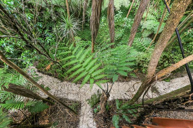 79 Hilling Street Titirangi_24