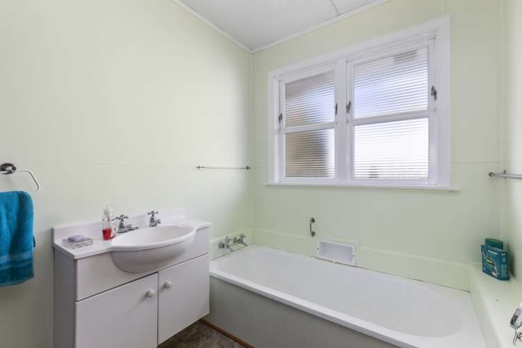 11 Brees Street Epuni_10