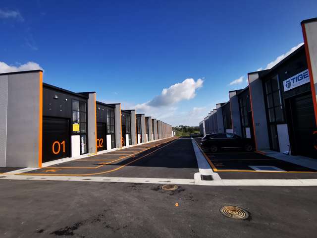 4/90A Hobsonville Road Hobsonville_2