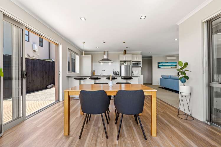 16 Lagoon View Gulf Harbour_7