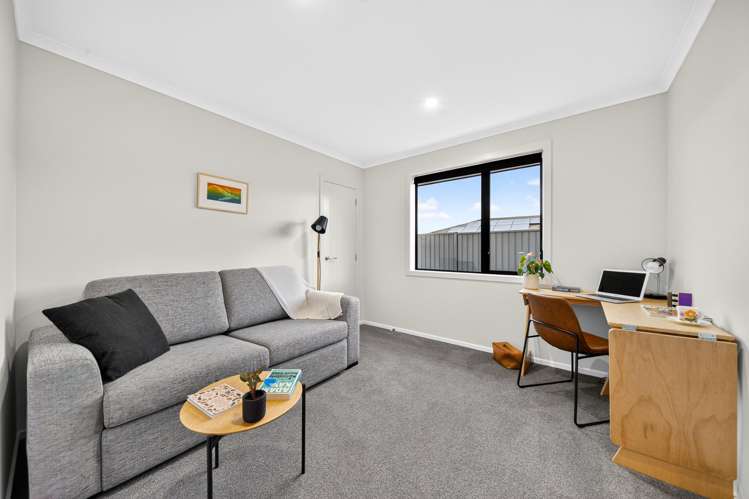 16 Austin Reid Avenue Carterton_13