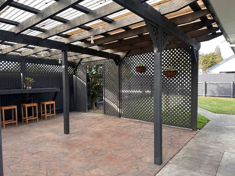 1 Perry Crescent Greenmeadows_10