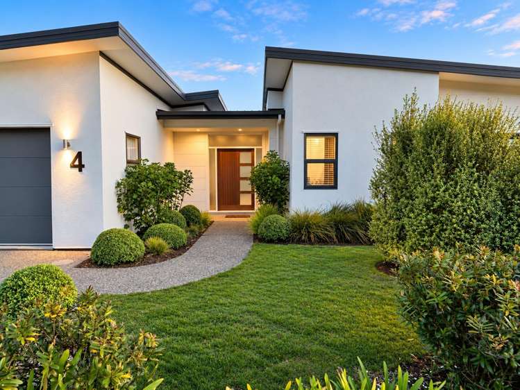 4 Skylark Rise_1