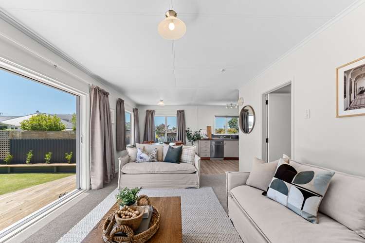 43a Wallace Place Westown_11