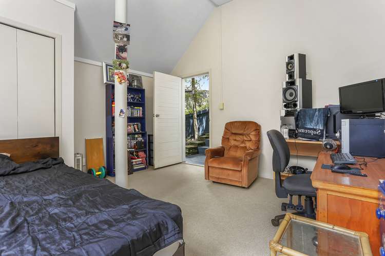 223 Godley Road Titirangi_13