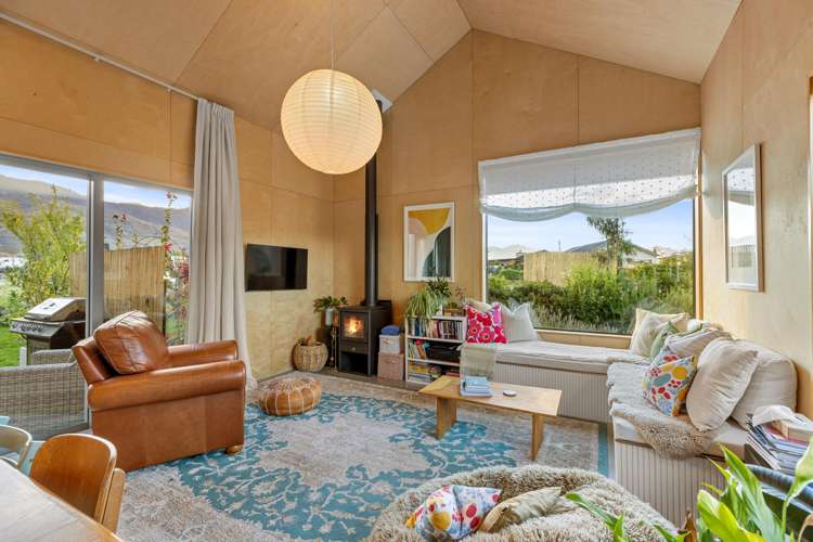 3 Doug Ledgerwood Drive Wanaka_3