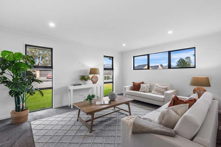 53 Suffolk Drive_4