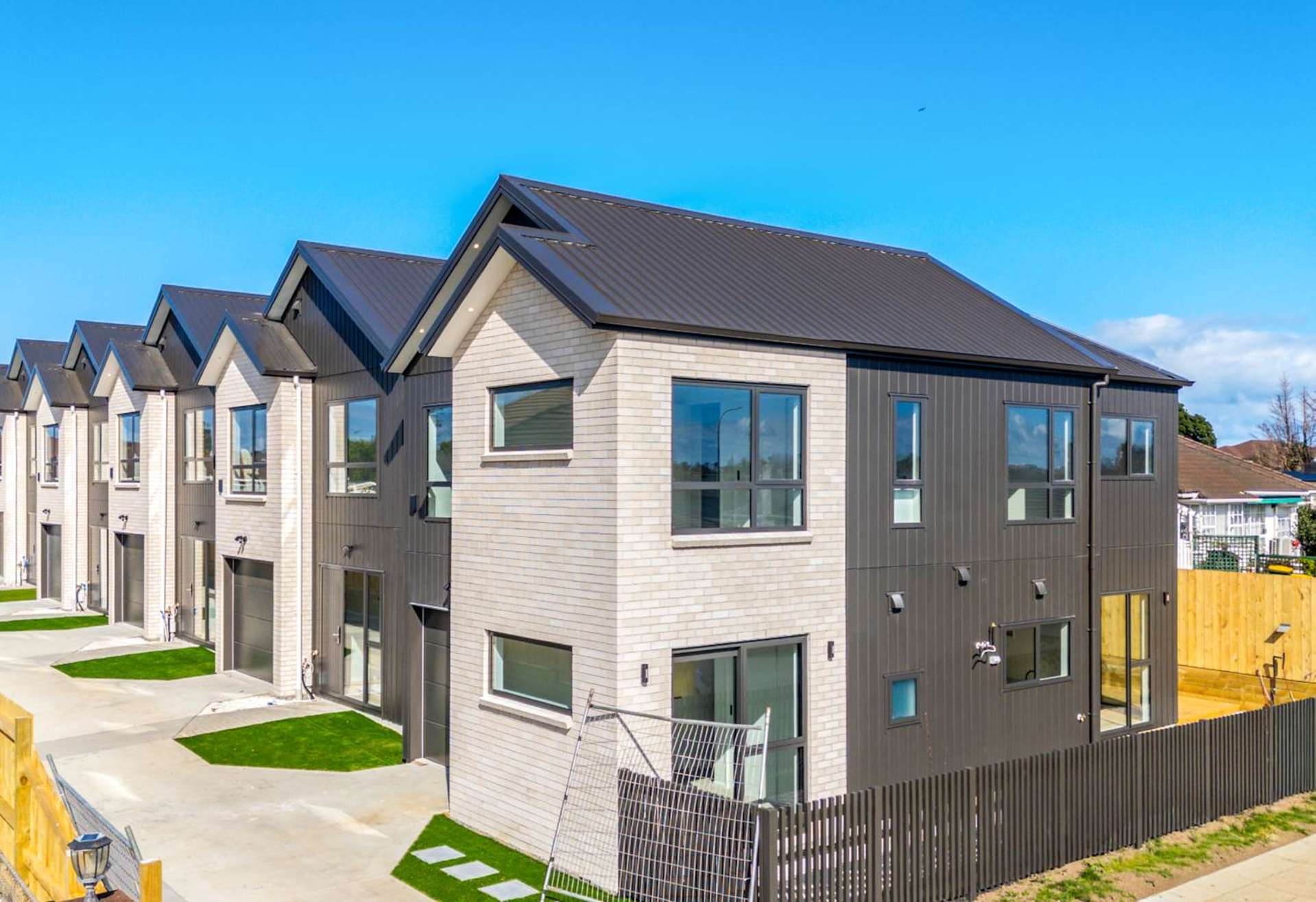 1/5 Margan Avenue Papatoetoe_0