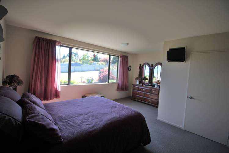 30 Cathedral Drive Manapouri_16