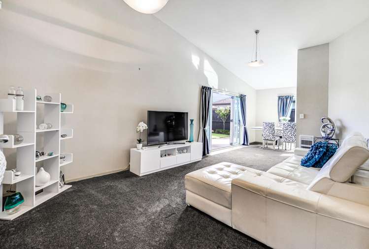 433 Hukanui Road Rototuna_13