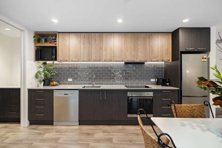 103/98 Gorge Road Queenstown_17