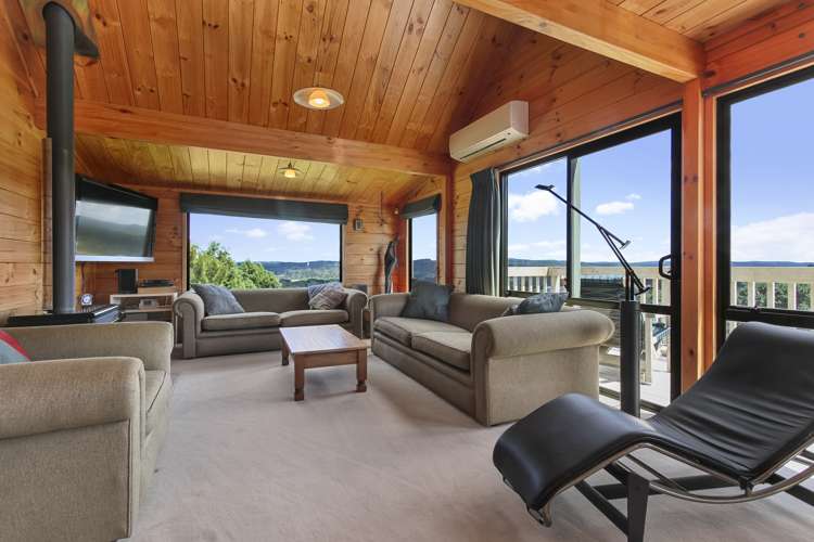 748 Ridge Road Riverhead_6