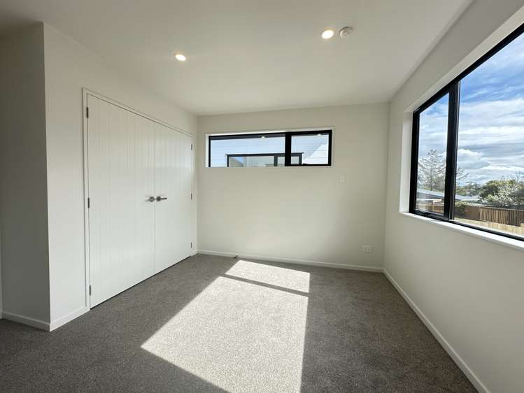 44B Juniper Road Sunnynook_13