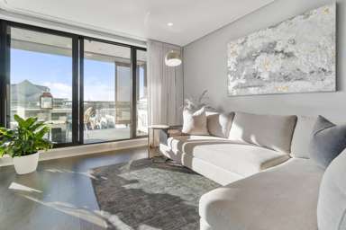 302/70 Sale Street_4