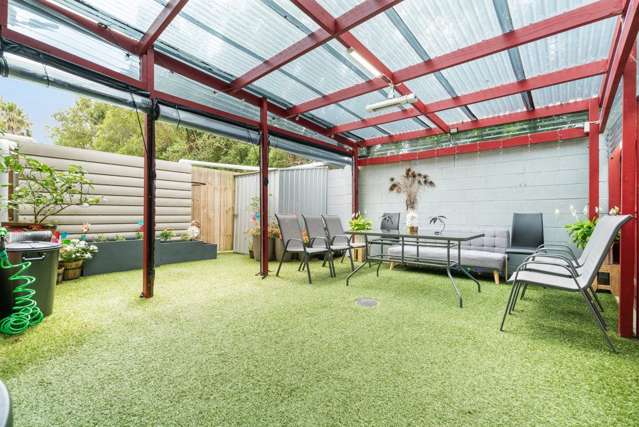 16 Pangu Way Mangere_4