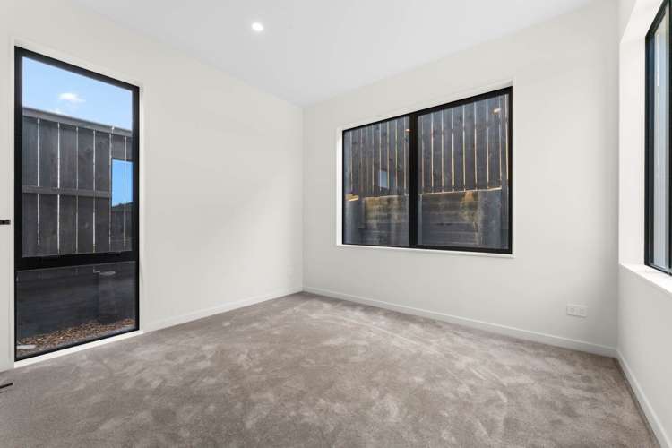 12 Kuhu Way Silverdale_19