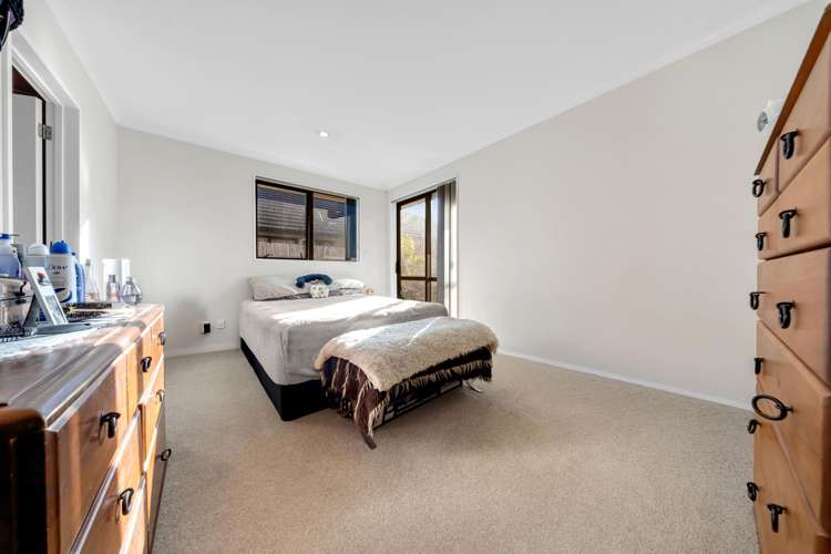 13 Whekau Drive Takanini_7