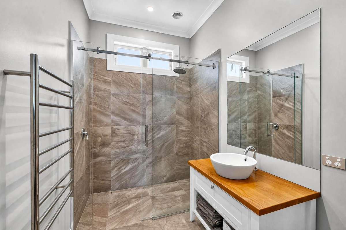 656 Horseshoe Bush Road_5