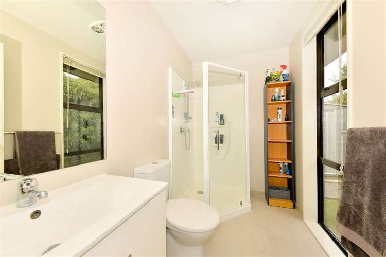 27 Roberts Road Hei Hei_10