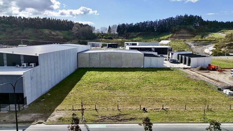 374 Taurikura Drive_0