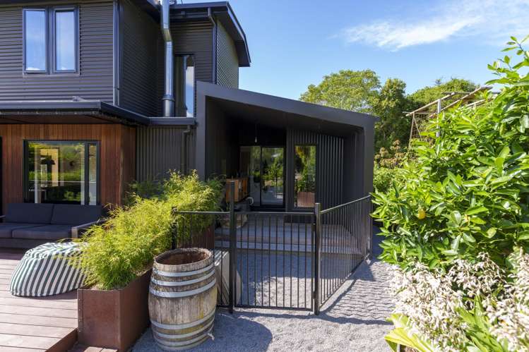 6 Merlincote Crescent Governors Bay_33